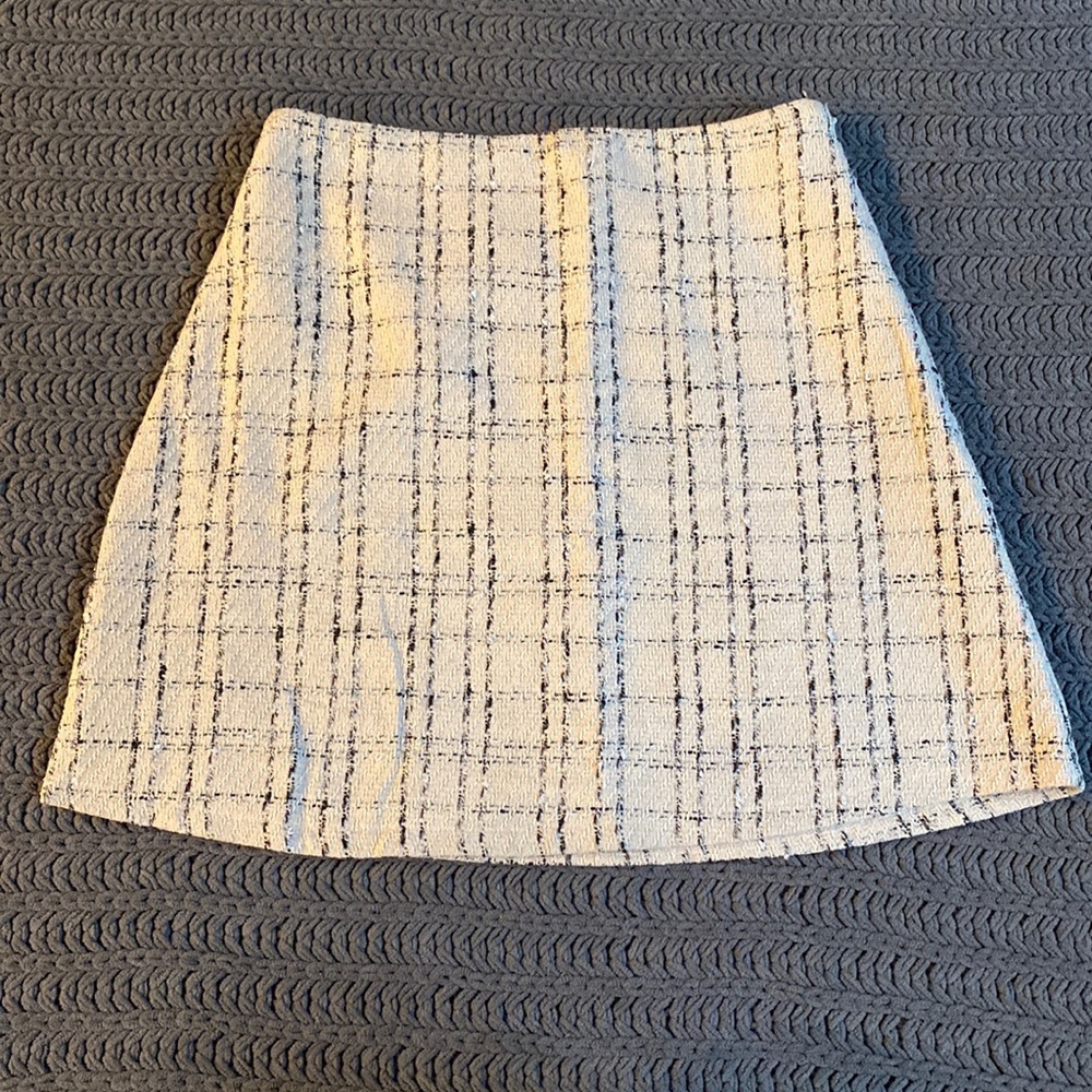 Princess Polly stretch waist mini skirt size 4